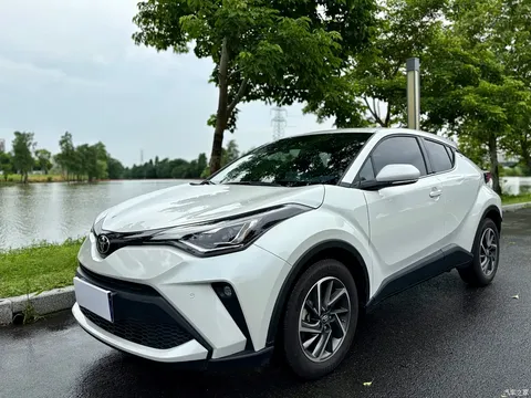 Toyota C-HR 2021