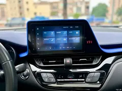 2021 Toyota C-HR 2.0L Luxury — фото 13