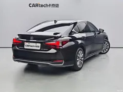 2022 Lexus ES 300h Excellence — фото 4