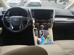 2020 Toyota Alphard Hybrid 2.5L Premium — фото 12