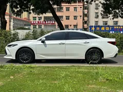 2022 Toyota Avalon 2.5L Touring Premium — фото 23