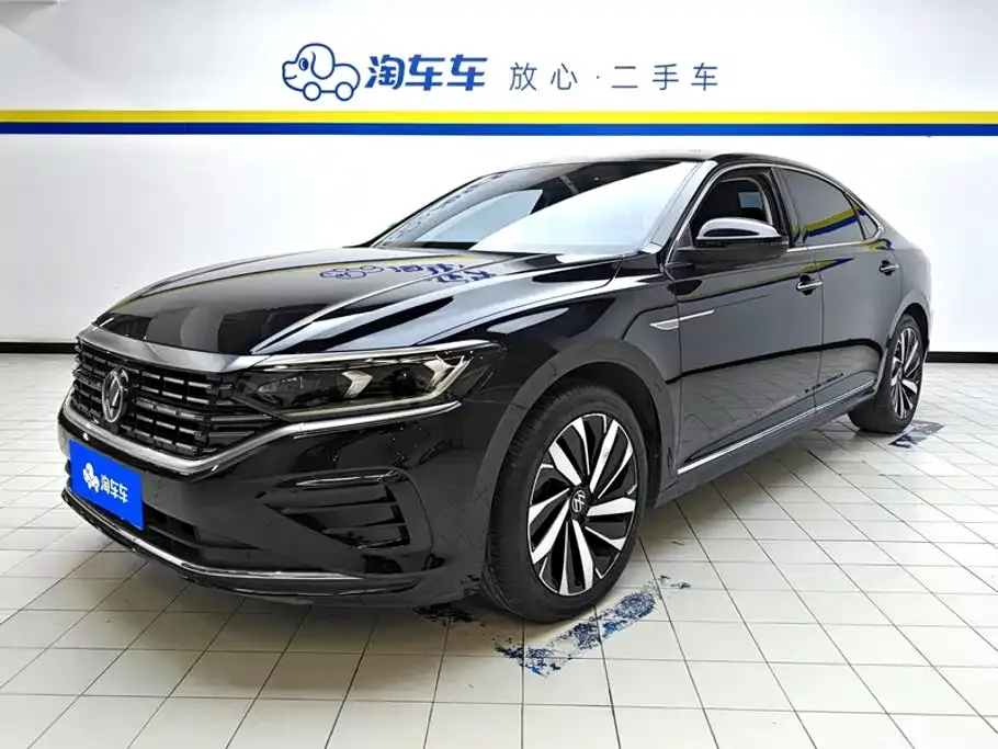 2023 Volkswagen Passat 330TSI Elite