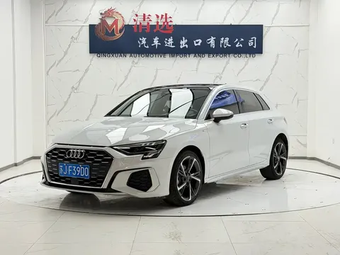 2022 Audi A3 Sportback 35 TFSI Fashion Sport