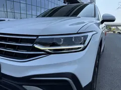 2022 Volkswagen Tiguan L 330TSI AT 2WD, белый — фото 5