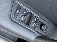 2022 Volkswagen Tiguan L 330TSI AT 2WD, белый — фото 17