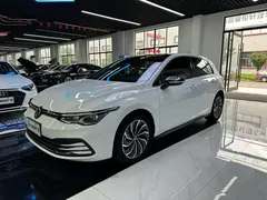 2021 Volkswagen Golf 280TSI DSG Pro, белый — фото 1