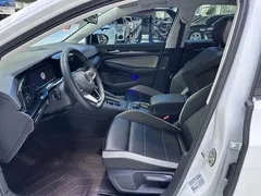 2021 Volkswagen Golf 280TSI DSG Pro, белый — фото 4
