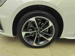 2022 Audi A4L 40 TFSI fashionable and dynamic — фото 8
