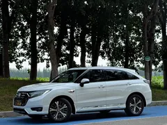 2020 Honda UR-V 370TURBO 2WD Premium, белый — фото 1