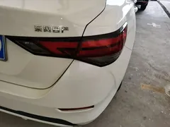 2021 Nissan Sylphy 1.6L XL CVT, белый — фото 24