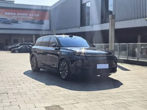 2025 Li Auto L7 Max