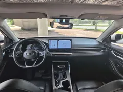 2022 Geely Emgrand 1.5L CVT, белый — фото 6