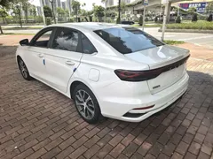 2022 Geely Emgrand 1.5L CVT, белый — фото 9
