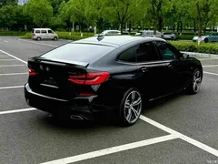 2022 BMW 6 Series GT 630i M Sports Package — фото 7