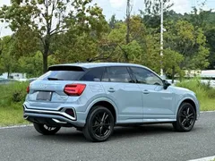 2022 Audi Q2L 35 TFSI aggressive and dynamic — фото 4