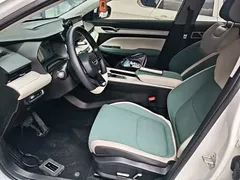 2022 Geely Emgrand L 1.5TD-DHT Pro 100KM Super, белый — фото 15