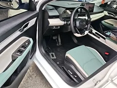 2022 Geely Emgrand L 1.5TD-DHT Pro 100KM Super, белый — фото 16