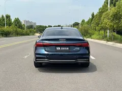 2022 Audi A7L L 45 TFSI S-line, синий — фото 6
