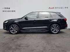 2020 Audi Q7 55 TFSI quattro S line sporty — фото 4