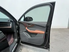 2020 Audi Q7 55 TFSI quattro S line sporty — фото 13