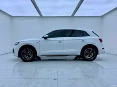 2022 Audi Q5L 40T Fashionable and Elegant — фото 4