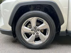 2021 Toyota RAV4 2.0L CVT 2WD Fashion PLUS — фото 16