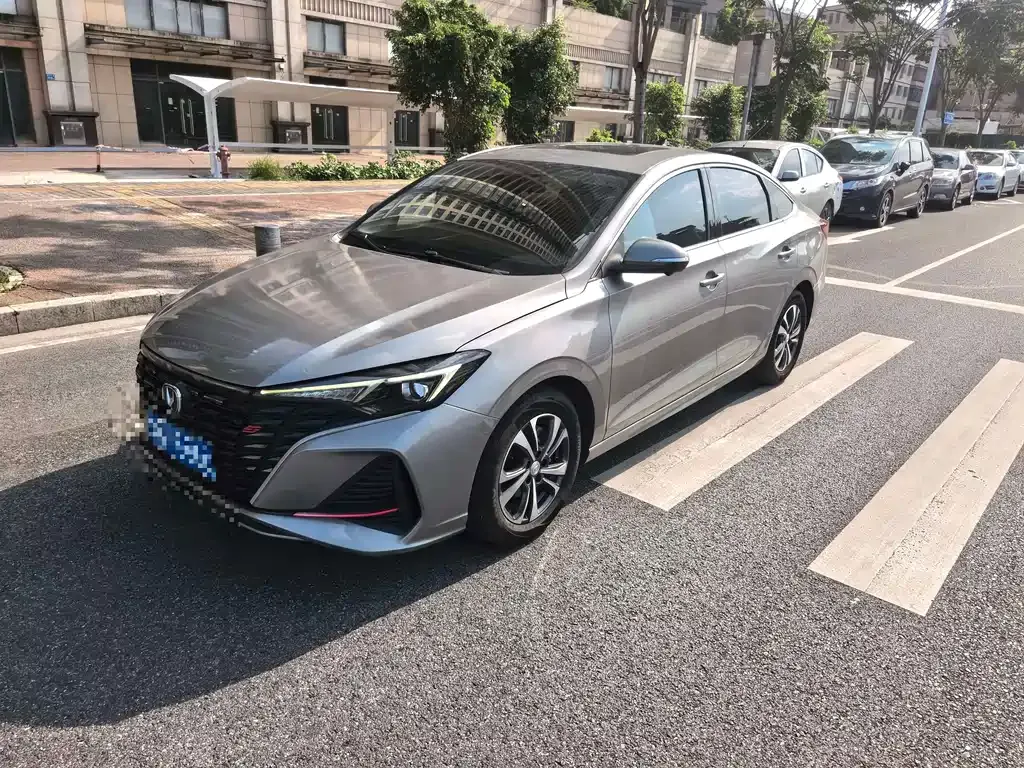 2022 Changan Eado PLUS 1.4T GDI DCT Premium