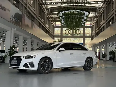 2022 Audi A4L 40 TFSI