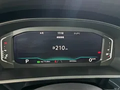 2022 Volkswagen Passat 330TSI Luxury — фото 5
