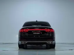 2021 Audi A8L 55 TFSI quattro Premium, чёрный — фото 17