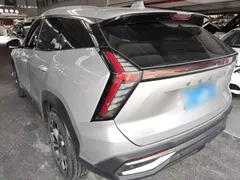 2023 Geely Atlas L 1.5TD DCT Premium — фото 5
