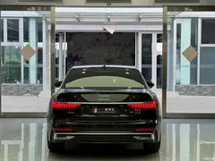2024 Audi A6L 45 TFSI quattro exclusive dynamic model — фото 4