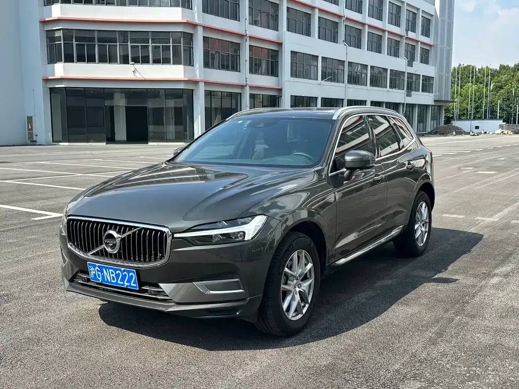 2021 Volvo XC60 4WD Zhiyi Luxury