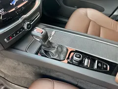 2021 Volvo XC60 4WD Zhiyi Luxury — фото 14