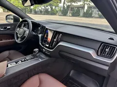 2021 Volvo XC60 4WD Zhiyi Luxury — фото 23