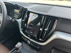 2021 Volvo XC60 4WD Zhiyi Luxury — фото 25