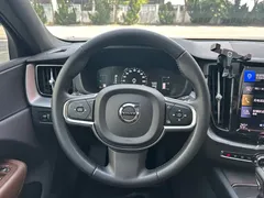 2021 Volvo XC60 4WD Zhiyi Luxury — фото 30