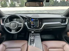 2021 Volvo XC60 4WD Zhiyi Luxury — фото 32