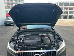 2021 Volvo XC60 4WD Zhiyi Luxury — фото 37