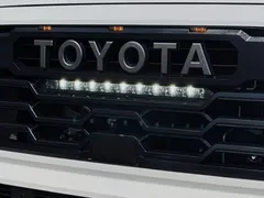 2023 Toyota Sequoia 3.4T TRD Pro, белый — фото 11