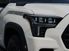 2023 Toyota Sequoia 3.4T TRD Pro, белый — фото 12