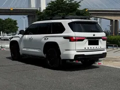 2023 Toyota Sequoia 3.4T TRD Pro, белый — фото 19