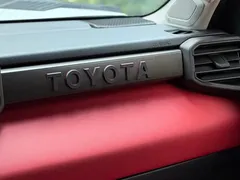 2023 Toyota Sequoia 3.4T TRD Pro, белый — фото 27