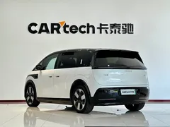 2025 Zeekr Mix Smart Driving, белый — фото 19