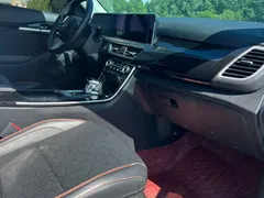 2023 Kia Seltos 1.5L CVT Luxury, белый — фото 11