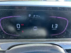 2023 Kia Seltos 1.5L CVT Luxury, белый — фото 22