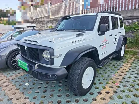 2023 Tank 300 2.0T 02