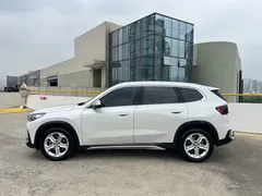 2023 BMW X1 X, белый — фото 4
