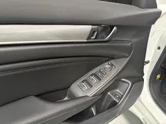 2018 Honda Accord 260TURBO Elite National VI — фото 13