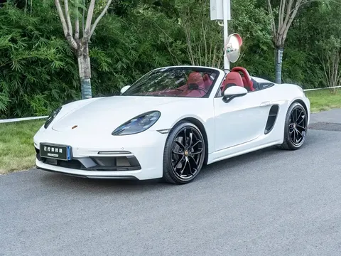 2022 Porsche 718 Spyder 2.0T